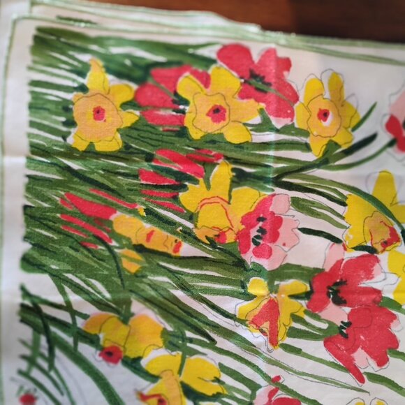 Set of 7 VERA Neumann Spring Floral Tulips Daffodils Napkins 16" x 15" Vintage - Picture 7 of 9
